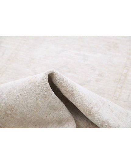 Serenity 3' 4" X 9' 10" Hand Knotted Wool Rug 3' 4" X 9' 10" (101 X 300) / Ivory / Wool