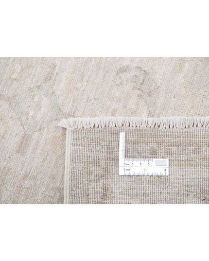 Serenity 3' 4" X 9' 10" Hand Knotted Wool Rug 3' 4" X 9' 10" (101 X 300) / Ivory / Wool