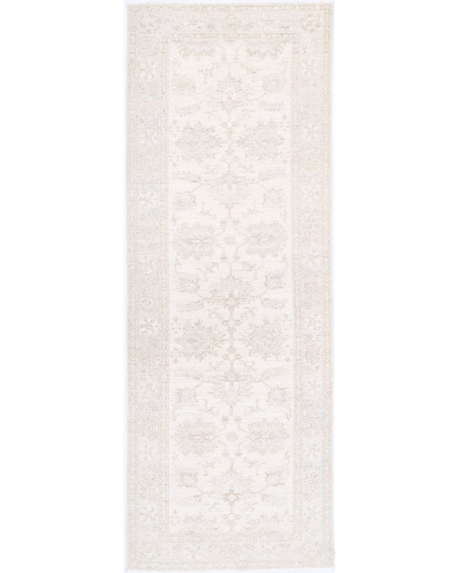 Serenity 2' 7" X 8' 0" Hand Knotted Wool Rug 2' 7" X 8' 0" (79 X 244) / Ivory / Wool