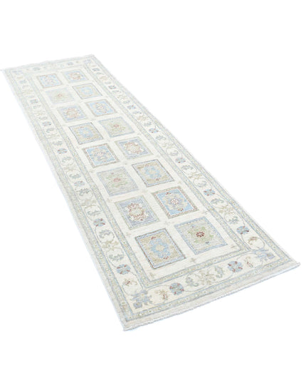 Serenity 2' 6" X 7' 11" Hand Knotted Wool Rug 2' 6" X 7' 11" (76 X 241) / Ivory / Wool