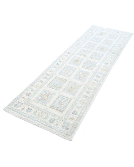 Serenity 2' 6" X 7' 11" Hand Knotted Wool Rug 2' 6" X 7' 11" (76 X 241) / Ivory / Wool