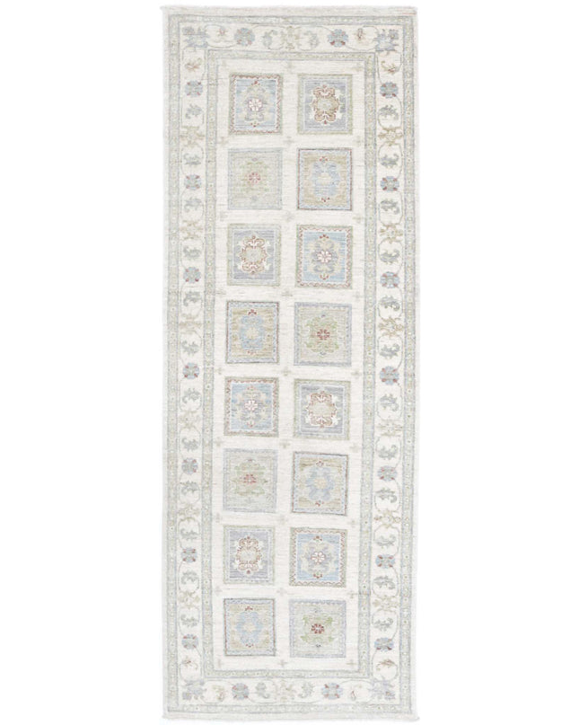 Serenity 2' 6" X 7' 11" Hand Knotted Wool Rug 2' 6" X 7' 11" (76 X 241) / Ivory / Wool