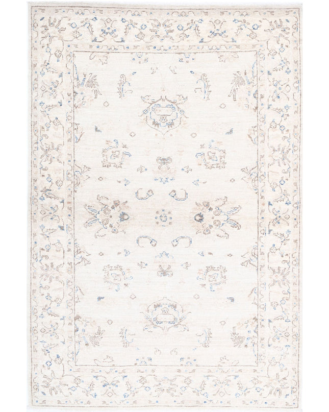 Serenity 3' 10" X 5' 9" Hand Knotted Wool Rug 3' 10" X 5' 9" (117 X 175) / Grey / Wool