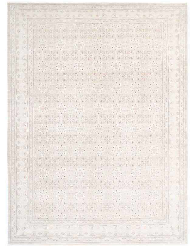Serenity 10' 3" X 13' 8" Hand Knotted Wool Rug 10' 3" X 13' 8" (312 X 417) / Ivory / Wool