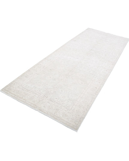 Serenity 3' 9" X 9' 7" Hand Knotted Wool Rug 3' 9" X 9' 7" (114 X 292) / Ivory / Wool