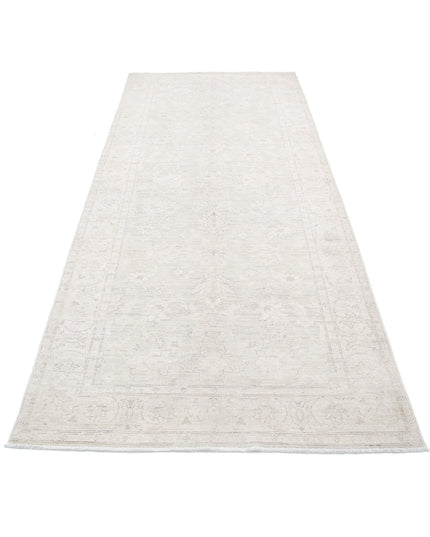 Serenity 3' 9" X 9' 7" Hand Knotted Wool Rug 3' 9" X 9' 7" (114 X 292) / Ivory / Wool