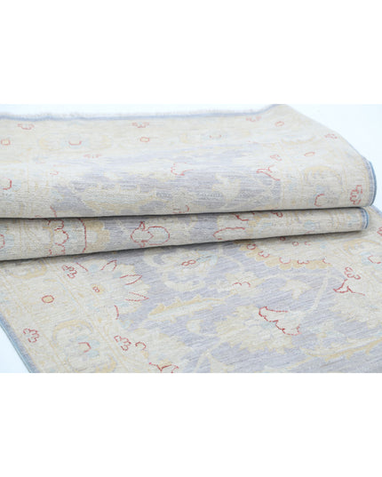 Serenity 2' 9" X 10' 9" Hand Knotted Wool Rug 2' 9" X 10' 9" (84 X 328) / Grey / Wool
