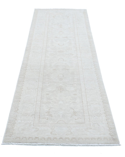 Serenity 2' 6" X 8' 10" Hand Knotted Wool Rug 2' 6" X 8' 10" (76 X 269) / Ivory / Wool