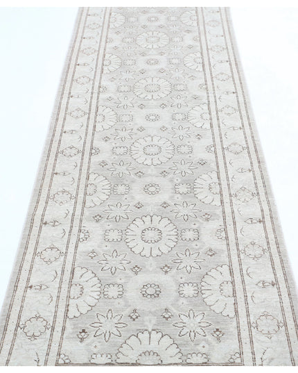 Serenity 2' 8" X 11' 2" Hand Knotted Wool Rug 2' 8" X 11' 2" (81 X 340) / Grey / Wool