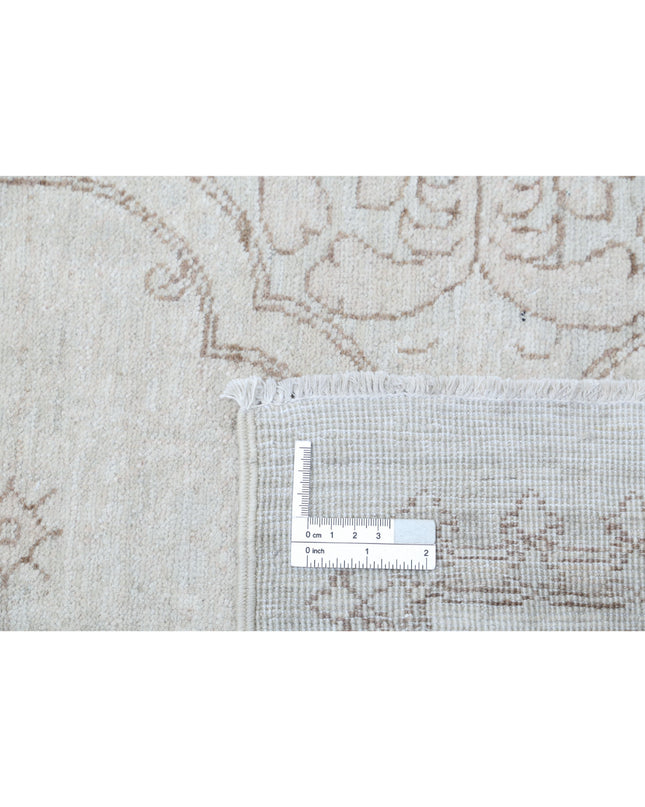 Serenity 2' 10" X 10' 10" Hand Knotted Wool Rug 2' 10" X 10' 10" (86 X 330) / Ivory / Wool