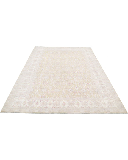 Serenity 6' 3" X 8' 9" Hand Knotted Wool Rug 6' 3" X 8' 9" (191 X 267) / Ivory / Wool