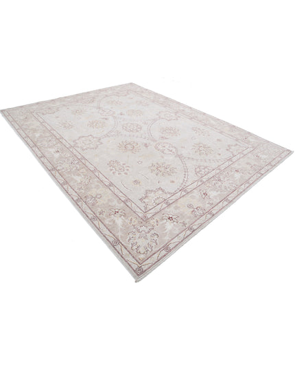 Serenity 8' 3" X 10' 10" Hand Knotted Wool Rug 8' 3" X 10' 10" (251 X 330) / Ivory / Wool