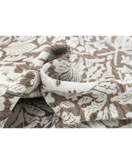 Serenity 7' 10" X 10' 3" Hand Knotted Wool Rug 7' 10" X 10' 3" (239 X 312) / Brown / Wool