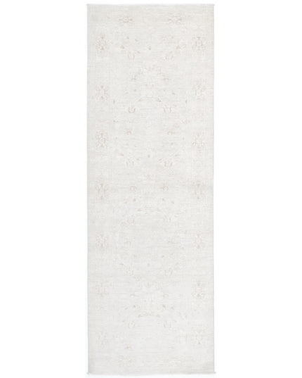 Serenity 3' 0" X 9' 8" Hand Knotted Wool Rug 3' 0" X 9' 8" (91 X 295) / Ivory / Wool
