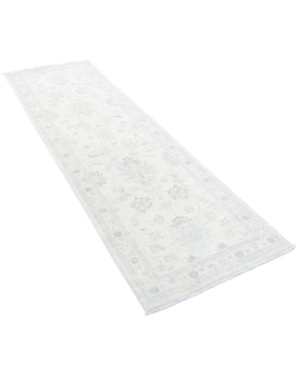 Serenity 2' 7" X 8' 5" Hand Knotted Wool Rug 2' 7" X 8' 5" (79 X 257) / Ivory / Wool