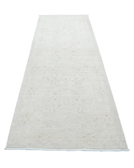 Serenity 3' 1" X 10' 1" Hand Knotted Wool Rug 3' 1" X 10' 1" (94 X 307) / Ivory / Wool