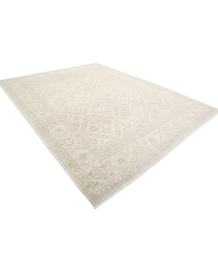 Serenity 9' 9" X 12' 10" Hand Knotted Wool Rug 9' 9" X 12' 10" (297 X 391) / Ivory / Wool