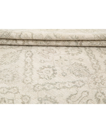 Serenity 9' 9" X 12' 10" Hand Knotted Wool Rug 9' 9" X 12' 10" (297 X 391) / Ivory / Wool