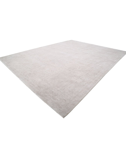 Serenity 13' 0" X 16' 10" Hand Knotted Wool Rug 13' 0" X 16' 10" (396 X 513) / Ivory / Wool