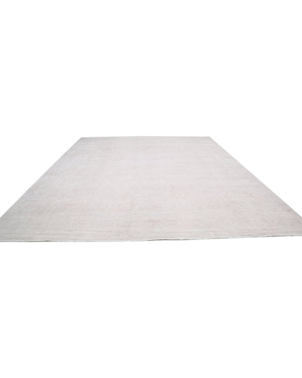 Serenity 13' 0" X 16' 10" Hand Knotted Wool Rug 13' 0" X 16' 10" (396 X 513) / Ivory / Wool