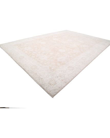 Serenity 12' 10" X 18' 3" Hand Knotted Wool Rug 12' 10" X 18' 3" (391 X 556) / Taupe / Wool