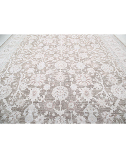Serenity 12' 10" X 18' 10" Hand Knotted Wool Rug 12' 10" X 18' 10" (391 X 574) / Brown / Wool