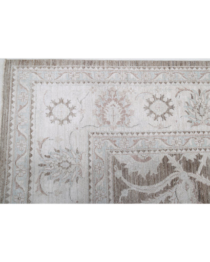 Serenity 12' 10" X 18' 10" Hand Knotted Wool Rug 12' 10" X 18' 10" (391 X 574) / Brown / Wool