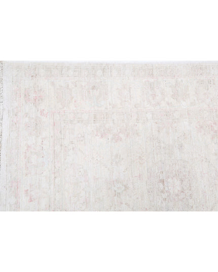 Serenity 3' 10" X 10' 6" Hand Knotted Wool Rug 3' 10" X 10' 6" (117 X 320) / Grey / Wool