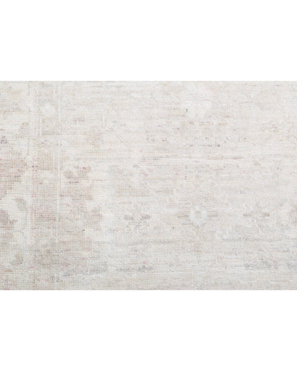 Serenity 3' 10" X 10' 6" Hand Knotted Wool Rug 3' 10" X 10' 6" (117 X 320) / Grey / Wool