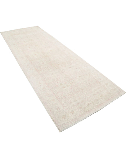 Serenity 3' 11" X 11' 0" Hand Knotted Wool Rug 3' 11" X 11' 0" (119 X 335) / Ivory / Wool