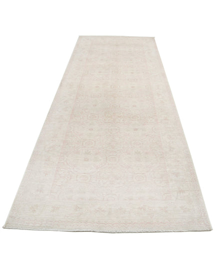 Serenity 3' 11" X 11' 0" Hand Knotted Wool Rug 3' 11" X 11' 0" (119 X 335) / Ivory / Wool