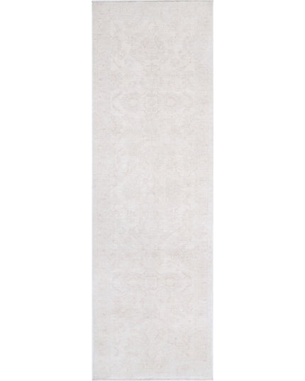 Serenity 3' 10" X 12' 6" Hand Knotted Wool Rug 3' 10" X 12' 6" (117 X 381) / Ivory / Wool