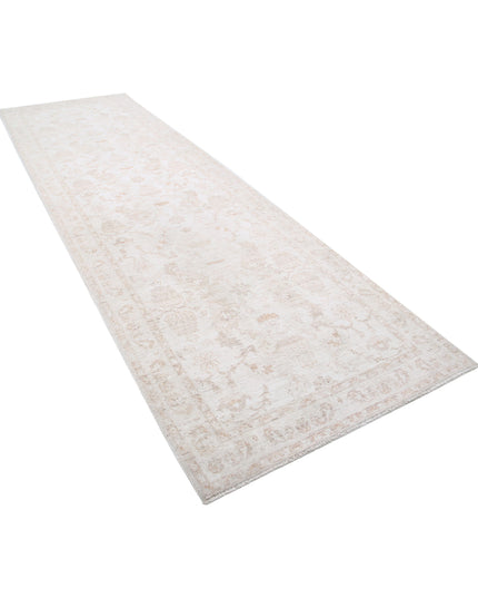 Serenity 4' 2" X 13' 5" Hand Knotted Wool Rug 4' 2" X 13' 5" (127 X 409) / Ivory / Wool