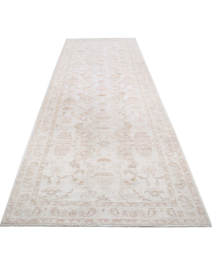 Serenity 4' 2" X 13' 5" Hand Knotted Wool Rug 4' 2" X 13' 5" (127 X 409) / Ivory / Wool