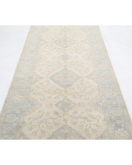 Serenity 4' 1" X 15' 0" Hand Knotted Wool Rug 4' 1" X 15' 0" (124 X 457) / Ivory / Wool