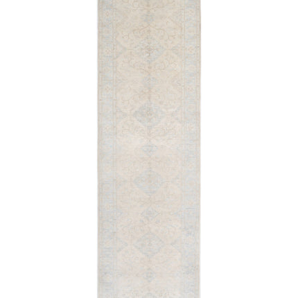 Serenity 4' 1" X 15' 0" Hand Knotted Wool Rug 4' 1" X 15' 0" (124 X 457) / Ivory / Wool