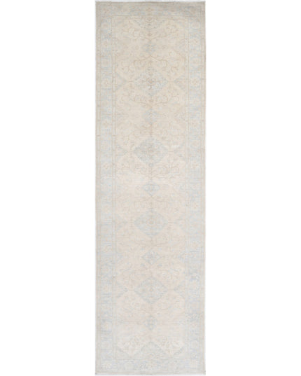 Serenity 4' 1" X 15' 0" Hand Knotted Wool Rug 4' 1" X 15' 0" (124 X 457) / Ivory / Wool