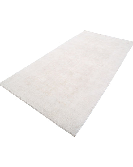 Serenity 5' 0" X 9' 7" Hand Knotted Wool Rug 5' 0" X 9' 7" (152 X 292) / Taupe / Wool