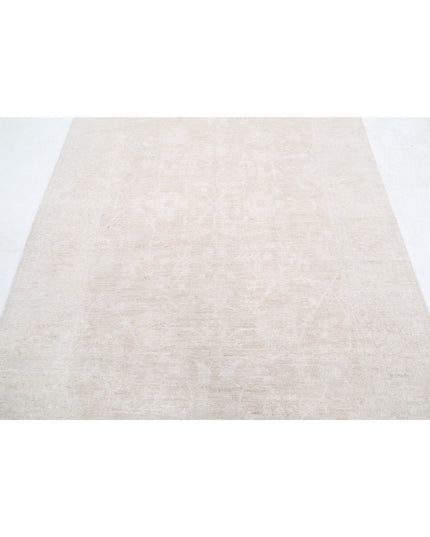 Serenity 5' 0" X 9' 7" Hand Knotted Wool Rug 5' 0" X 9' 7" (152 X 292) / Taupe / Wool