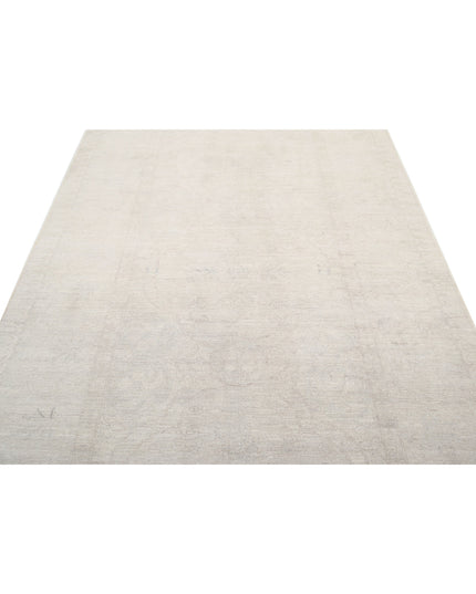 Serenity 5' 2" X 10' 6" Hand Knotted Wool Rug 5' 2" X 10' 6" (158 X 320) / Ivory / Wool