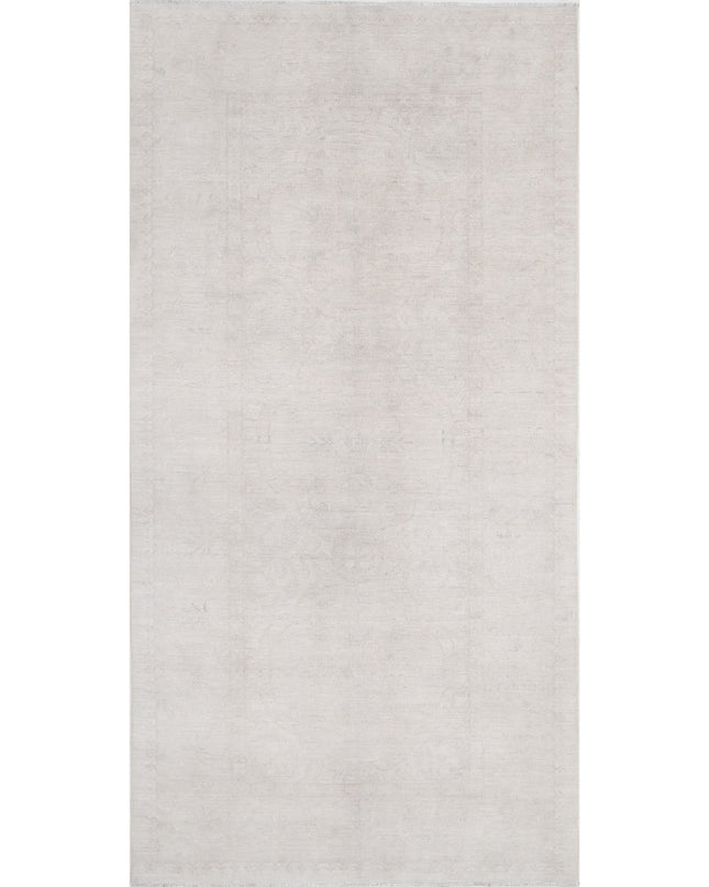 Serenity 5' 2" X 10' 6" Hand Knotted Wool Rug 5' 2" X 10' 6" (158 X 320) / Ivory / Wool