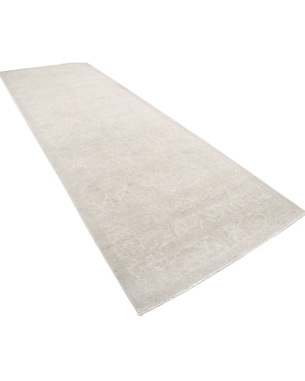 Serenity 4' 9" X 14' 2" Hand Knotted Wool Rug 4' 9" X 14' 2" (145 X 432) / Ivory / Wool