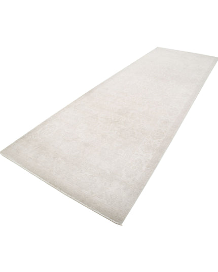 Serenity 4' 9" X 14' 2" Hand Knotted Wool Rug 4' 9" X 14' 2" (145 X 432) / Ivory / Wool