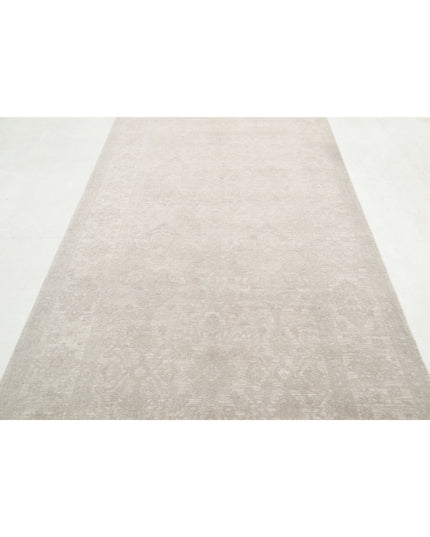 Serenity 4' 9" X 14' 2" Hand Knotted Wool Rug 4' 9" X 14' 2" (145 X 432) / Ivory / Wool