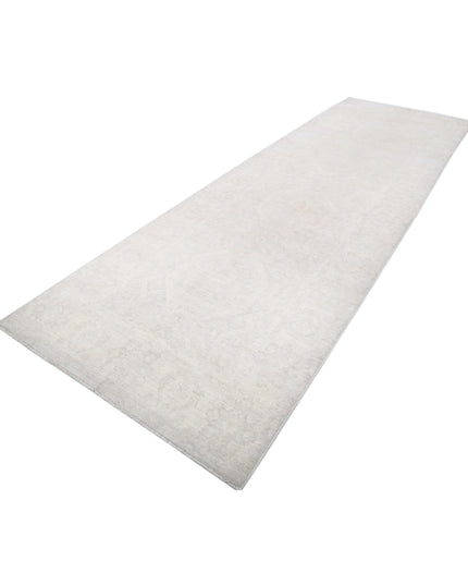 Serenity 4' 9" X 14' 8" Hand Knotted Wool Rug 4' 9" X 14' 8" (145 X 447) / Ivory / Wool