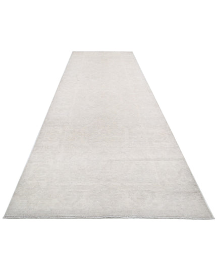 Serenity 4' 9" X 14' 8" Hand Knotted Wool Rug 4' 9" X 14' 8" (145 X 447) / Ivory / Wool