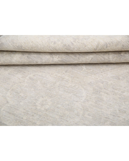 Serenity 4' 9" X 14' 8" Hand Knotted Wool Rug 4' 9" X 14' 8" (145 X 447) / Ivory / Wool