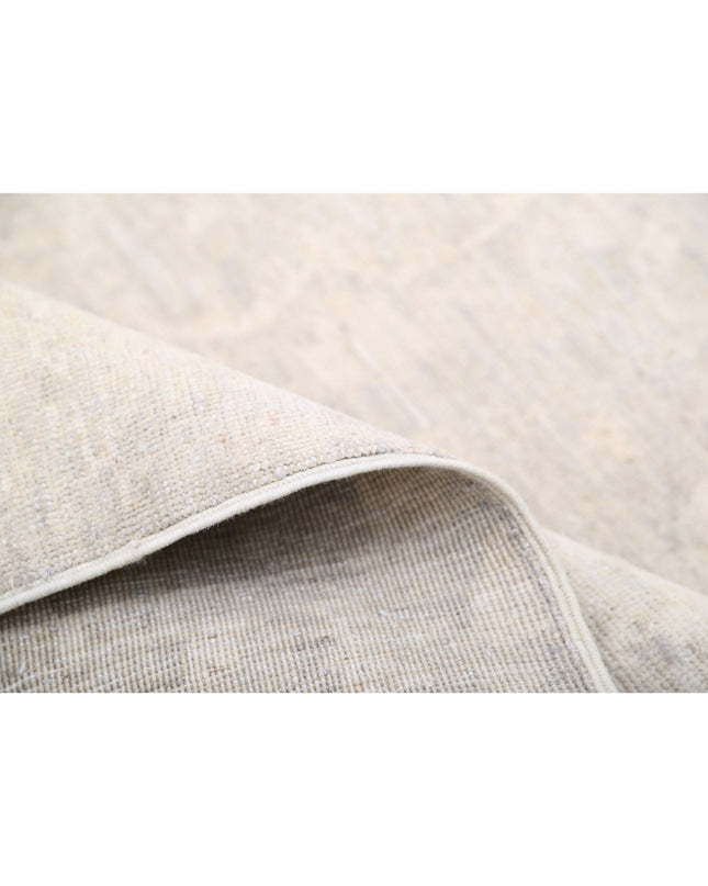 Serenity 4' 9" X 14' 8" Hand Knotted Wool Rug 4' 9" X 14' 8" (145 X 447) / Ivory / Wool