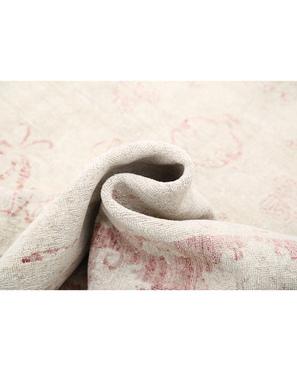 Serenity 5' 3" X 7' 3" Hand Knotted Wool Rug 5' 3" X 7' 3" (160 X 221) / Ivory / Wool