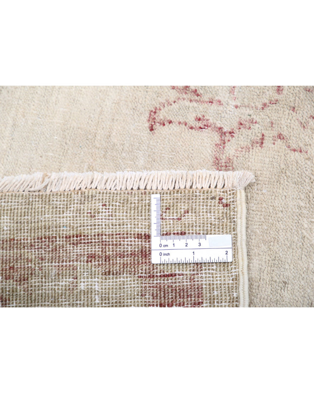 Serenity 5' 3" X 7' 3" Hand Knotted Wool Rug 5' 3" X 7' 3" (160 X 221) / Ivory / Wool